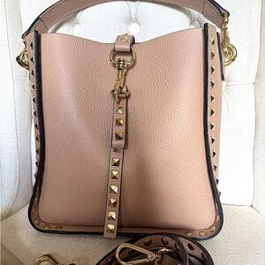 Italian leather handbag w/ pouch & crossbody strap